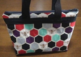 bee motif tote bag