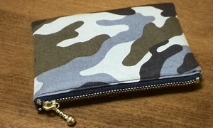 camo zippered pouch