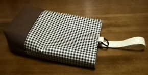 houndstooth shoe bag