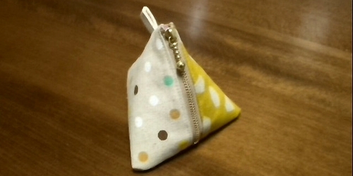 patched tetra pouch